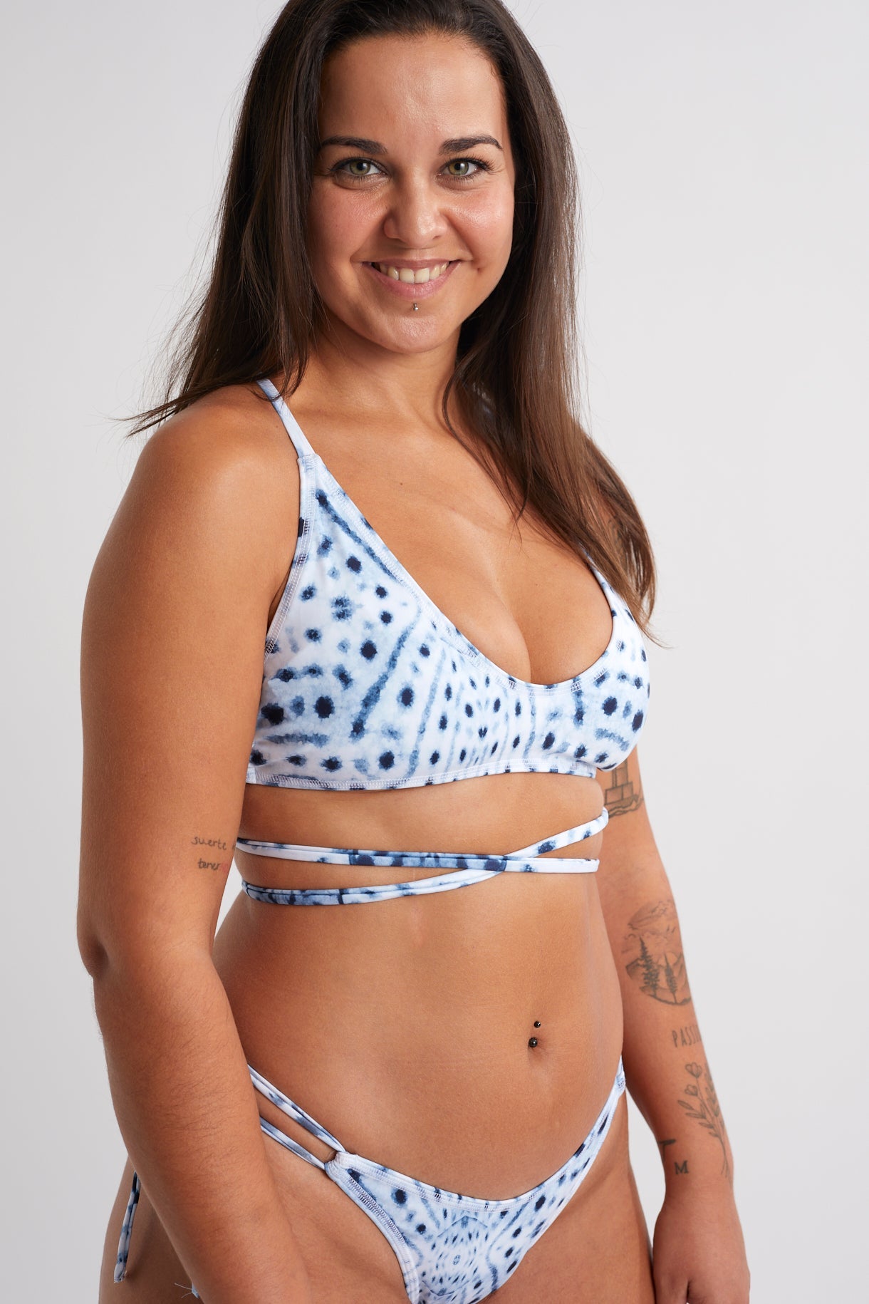 Lunar Reef Top - White Whale Shark White Whale Shark