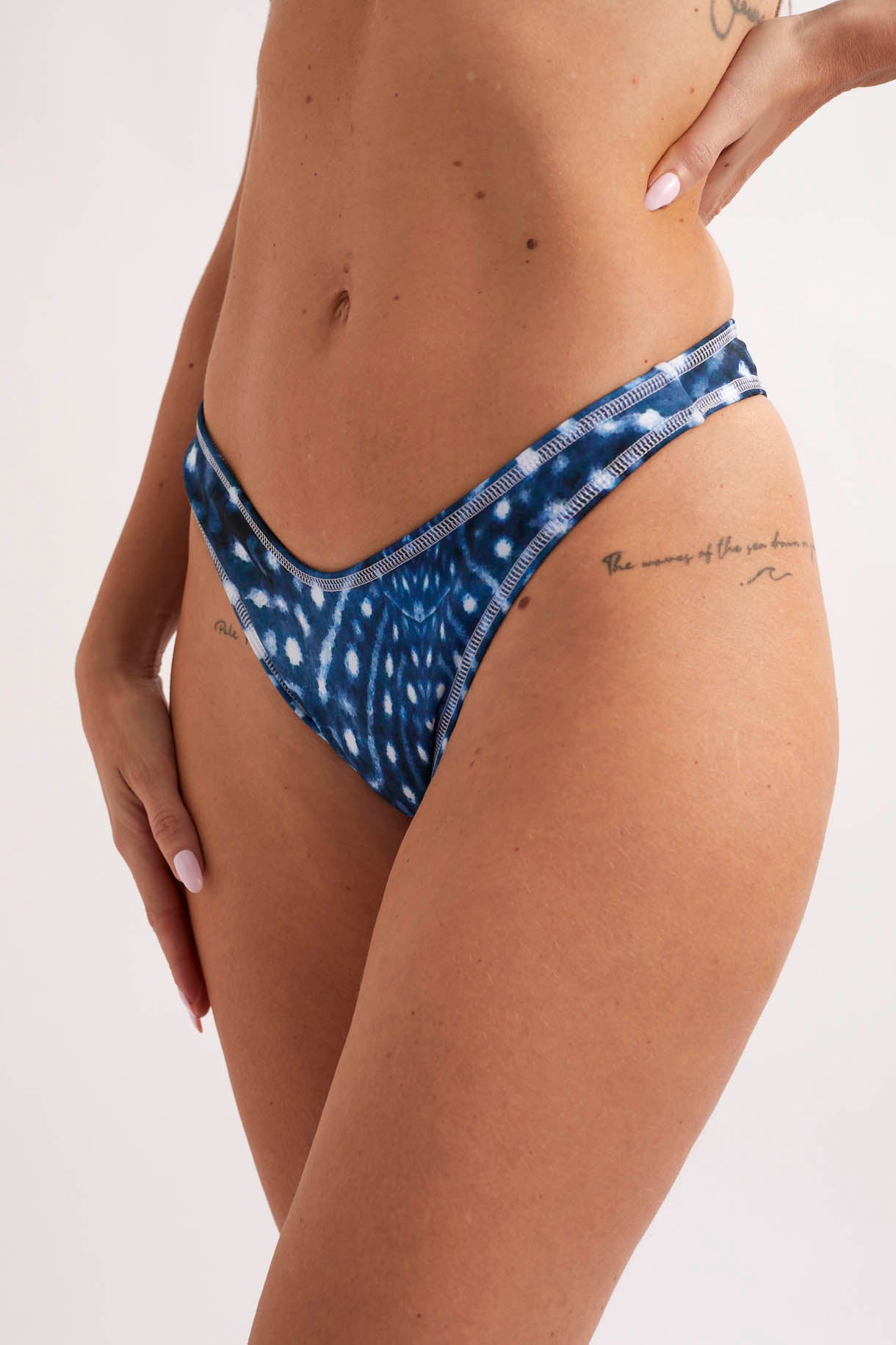 Ocean Confident Bottom - Blue Whale Shark Blue Whale Shark