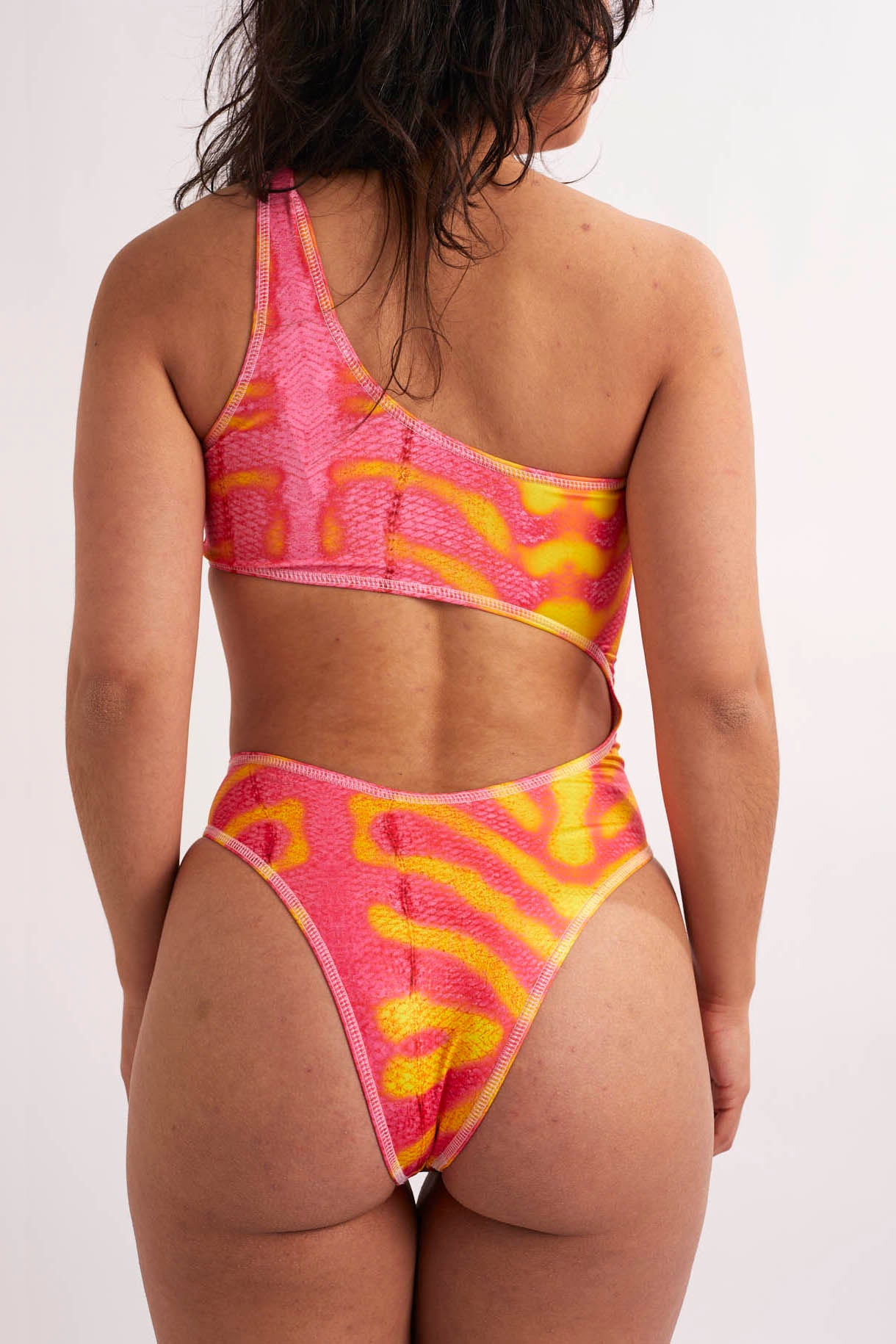 Aqua Wave Sleeveless - Pink Tiger Shark Pink Tiger Shark