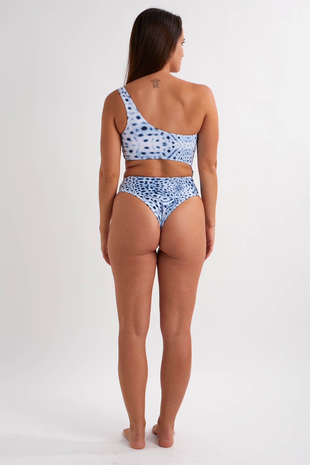 Aqua Wave Sleeveless - White Whale Shark White Whale Shark