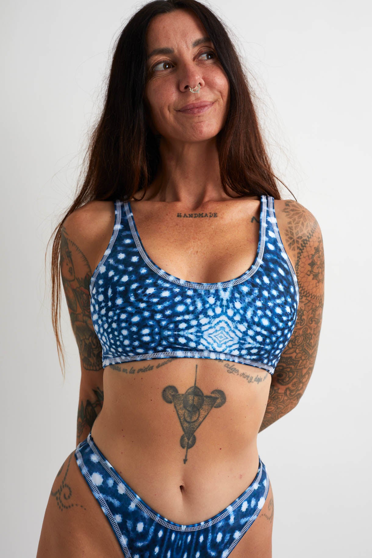 Confident Shine Top - Blue Whale Shark Blue Whale Shark