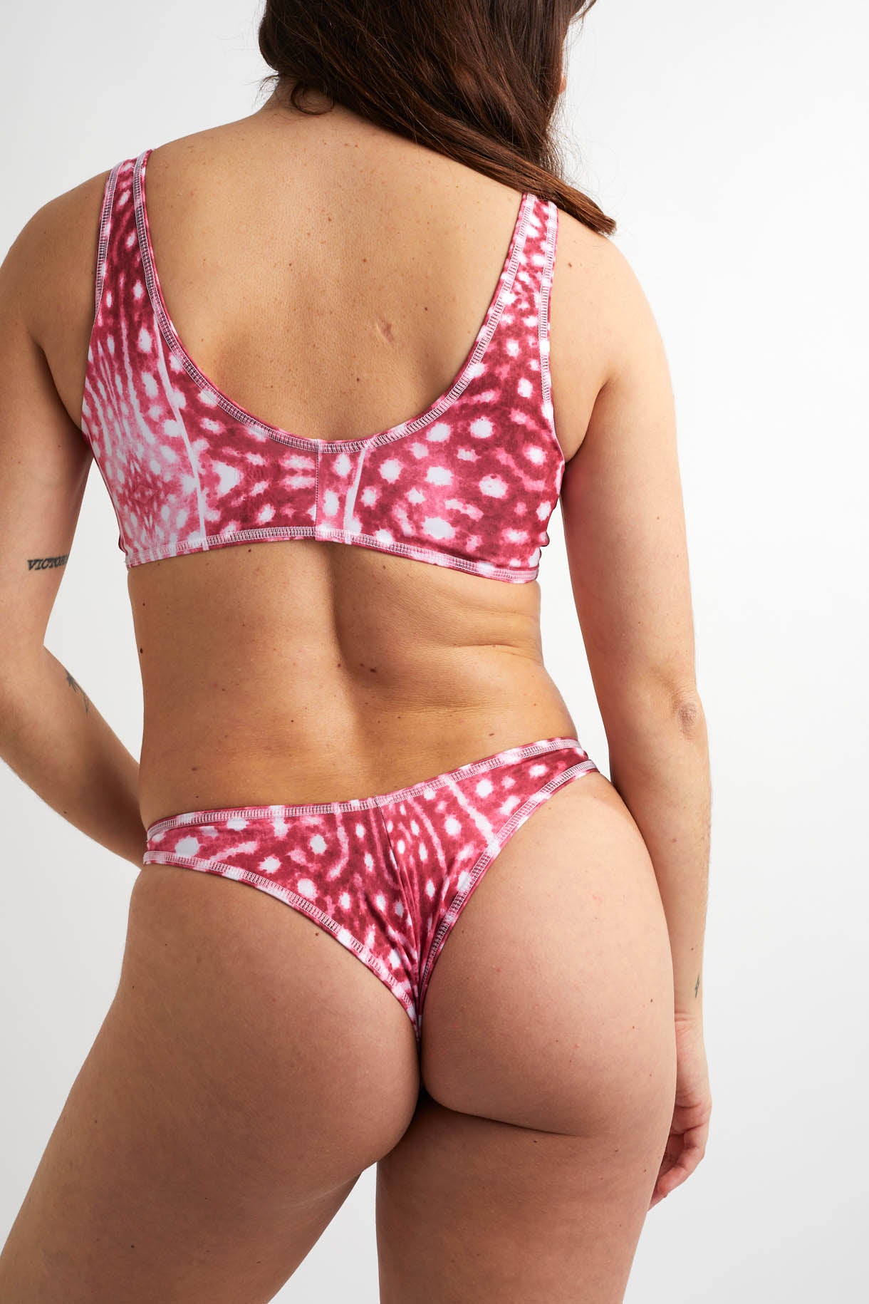 Confident Shine Top - Pink Whale Shark Pink Whale Shark